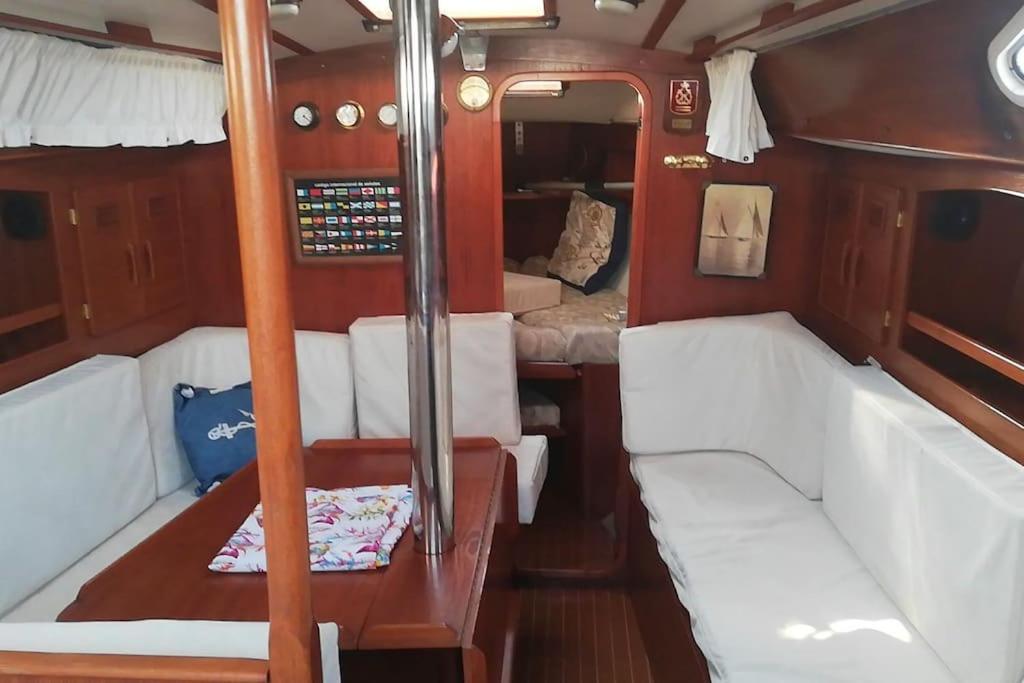 Boat-Apartamento Flotante Cadiz.. La Juanita Arroyo 외부 사진